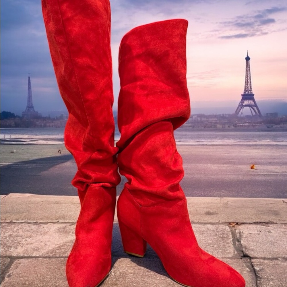 Red faux suede slouched Women's Boots